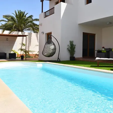 Casa Tilley Private Pool-gym-garden Teguise (Lanzarote)